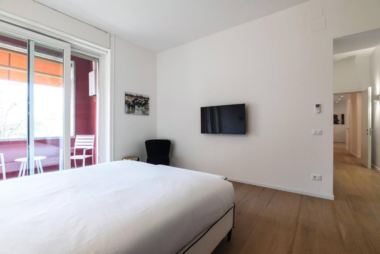 Contempora Apartments - Turati 3 - 2 Bedrooms Apartment Милано Екстериор снимка